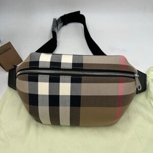 Unisex Burberry multicolor adjustable check belt bag/fanny pack made in Italy